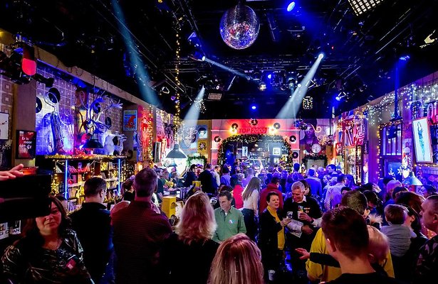 Top 2000 Café definitief niet toegankelijk voor publiek - TVgids.nl